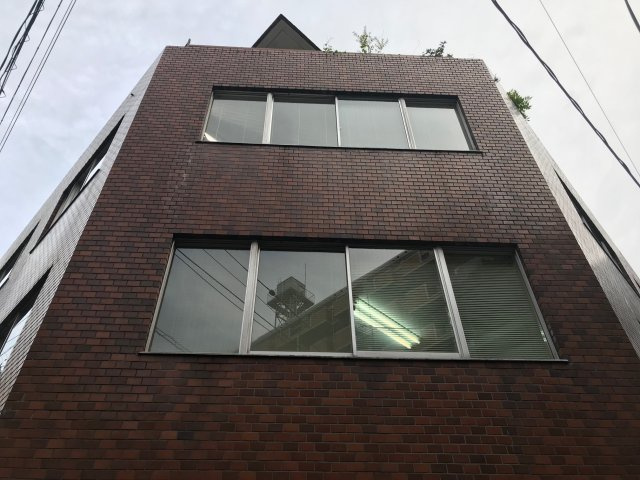 井上ビルの外観