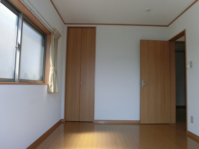 【子供部屋】 | Green Heights三本松Ⅱ | 同一間取り反転タイプの写真です。