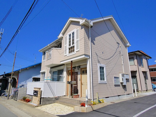 ファミールの外観|外観も気になるポイント