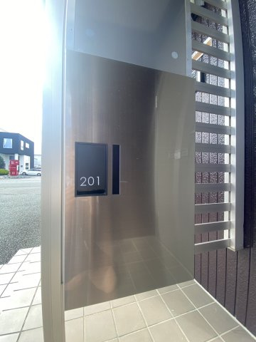 Fill　House（フィルハウス）の玄関