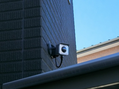 【セキュリティ】 | 櫻レジデンス | 共用部には防犯カメラが付いています！夜遅くに帰宅する時も、お出かけ時でも安心ですね♪