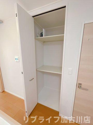 【収納】 | ディアコートＨＤⅡ | 写真は101　左右反転