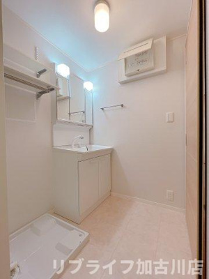 【洗面所】 | ディアコートＨＤⅡ | 写真は101　左右反転