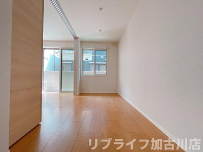 【寝室】 | ディアコートＨＤⅡ | 写真は101　左右反転