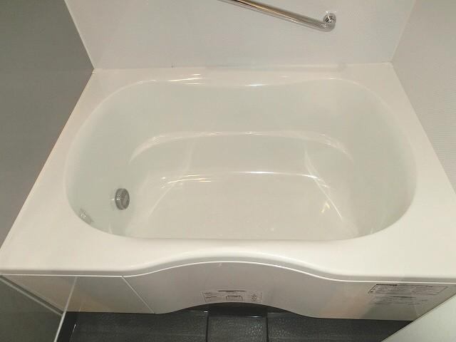 RESIDIA新御徒町の設備|レジディア新御徒町のバスタブです