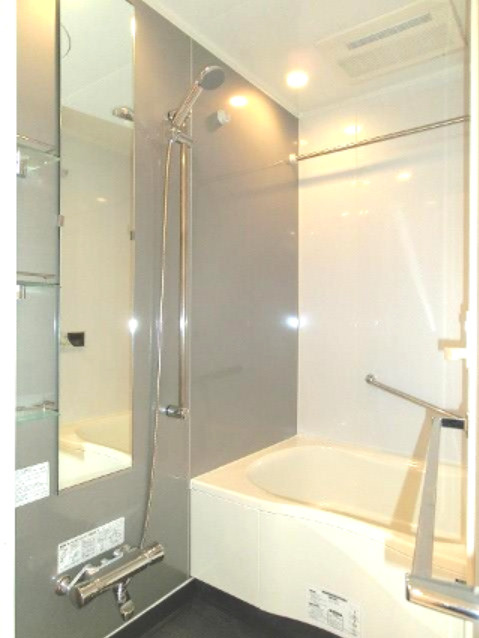 RESIDIA新御徒町の浴室|レジディア新御徒町のバスルームです