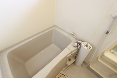 【浴室】 | セピアコート | ゆったり過ごせるお風呂です