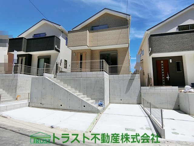 神戸市垂水区多聞台　全３区画　新築戸建の外観