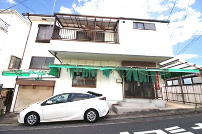 【外観】 | 伏見区向島善阿弥町　中古戸建 | 最寄り駅・買物施設・金融機関などが近くに点在する生活便利地です！現地案内可能ですのでお気軽にお問い合わせ下さい！