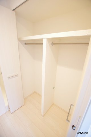 アドバンス大阪フェリシア　仲介手数料無料の収納