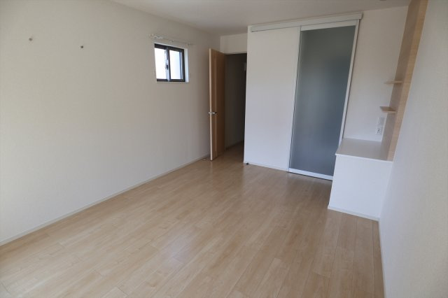 Ｍ’ｓ　ｇａｒｄｅｎ竹原中央Ⅰの洋室