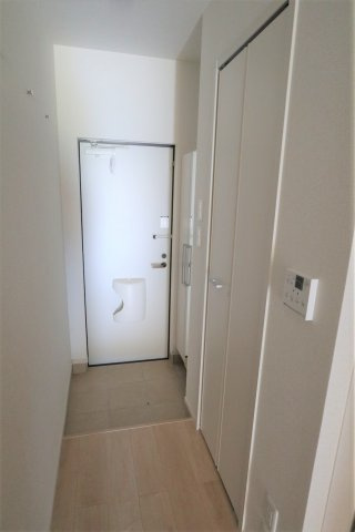 Ｍ’ｓ　ｇａｒｄｅｎ竹原中央Ⅰの玄関