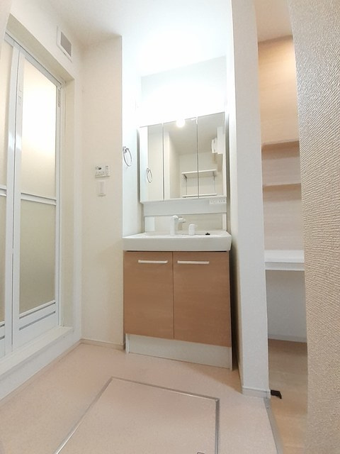 Ｍ’ｓ　ｇａｒｄｅｎ竹原中央Ⅰの洗面所