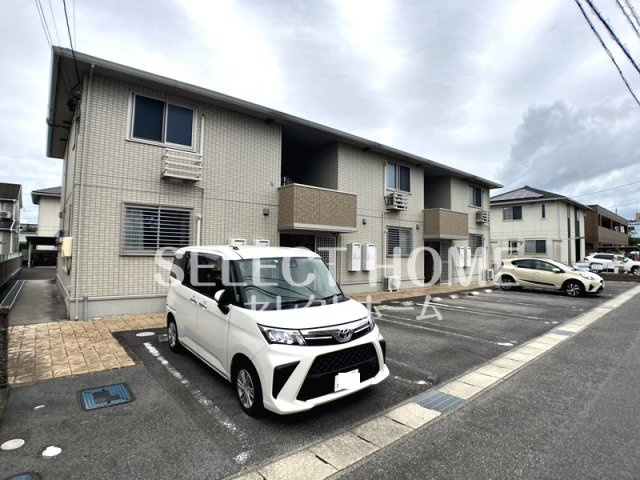 【駐車場】 | ル・ウィット | カースペースがあります