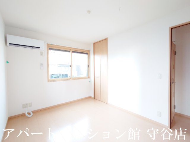 アプローズスクエアBの寝室