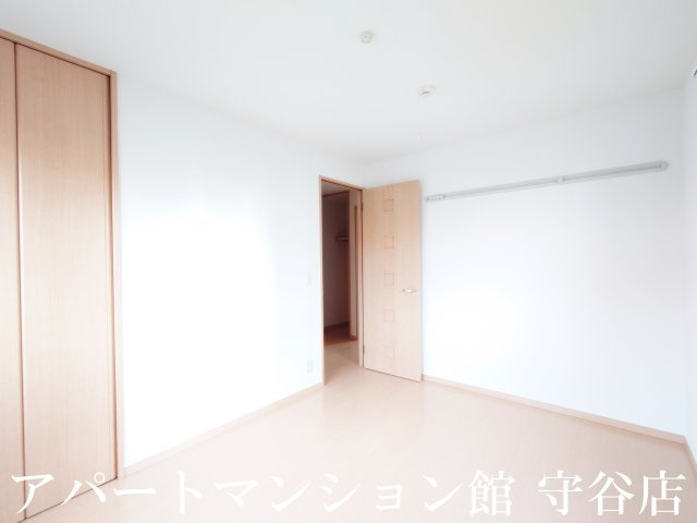 アプローズスクエアBの寝室