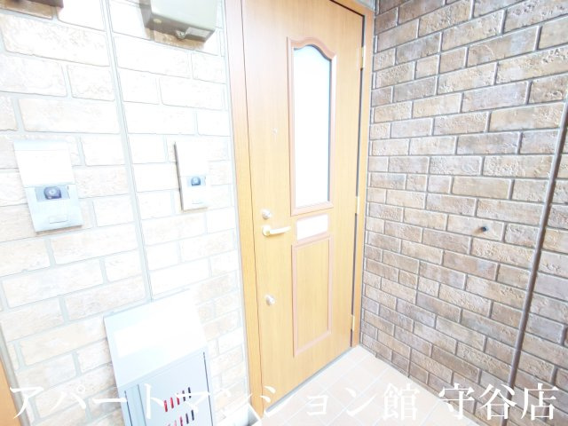 アプローズスクエアBのエントランス