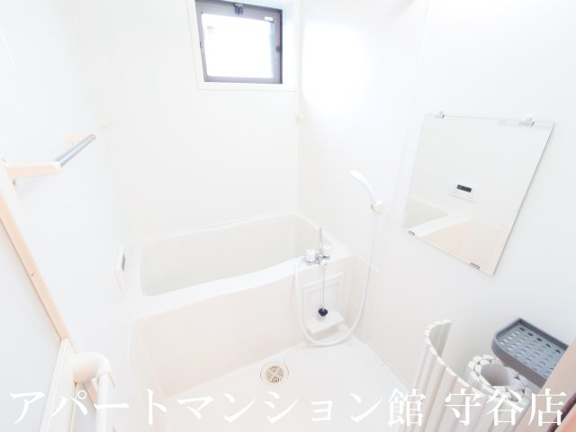 アプローズスクエアBの浴室