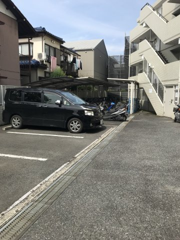ホーユウコンフォルト大和の駐車場|ホーユウコンフォルト大和