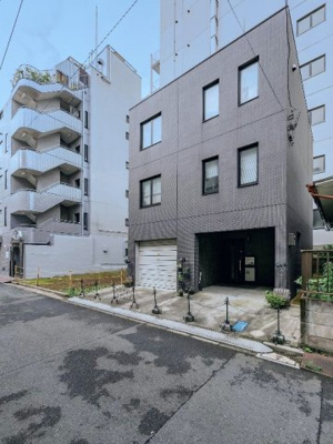 【外観】 | インナーガレージのある家。大塚駅徒歩３分！