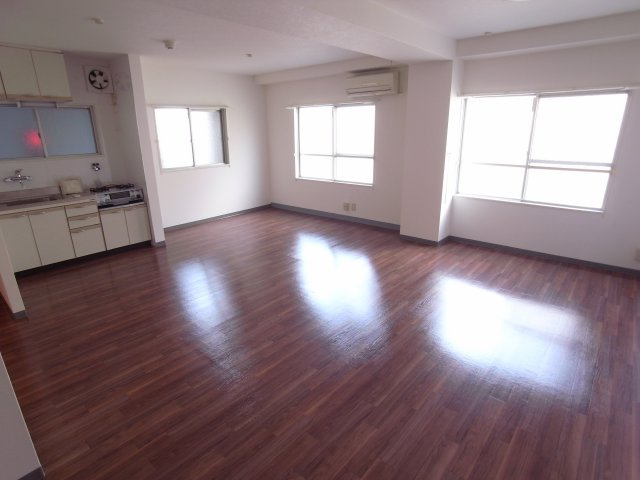 ルナステーションの内装