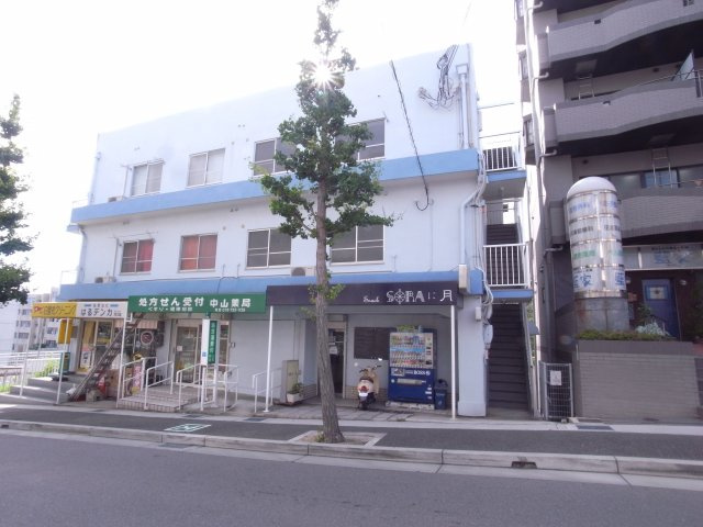 ルナステーションの外観