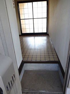 【玄関】