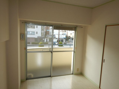 【居間・リビング】 | 松下都島マンション | 前回空室時の写真です