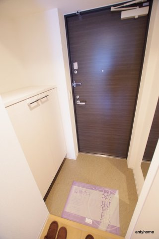 HS梅田イースト　仲介手数料無料の玄関
