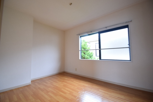 メゾンプレミールBの寝室