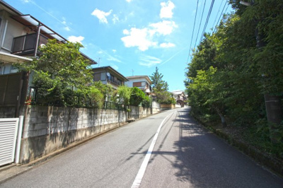 【前面道路含む現地写真】 | 宇治市五ケ庄高峯山　中古戸建