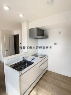 【キッチン】 | ハイムスクエア石巻双葉２番館 | IHキッチンなので、火を使わずに調理できて安全。お掃除もラクラクです。