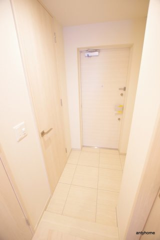 オーパスレジデンス心斎橋サウス　仲介手数料無料の玄関