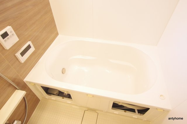 オーパスレジデンス心斎橋サウス　仲介手数料無料の浴室