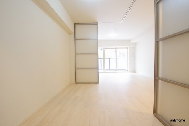 オーパスレジデンス心斎橋サウス　仲介手数料無料の寝室