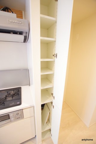 オーパスレジデンス心斎橋サウス　仲介手数料無料の収納