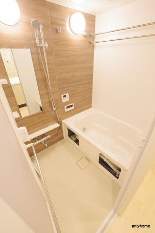 オーパスレジデンス心斎橋サウス　仲介手数料無料の浴室