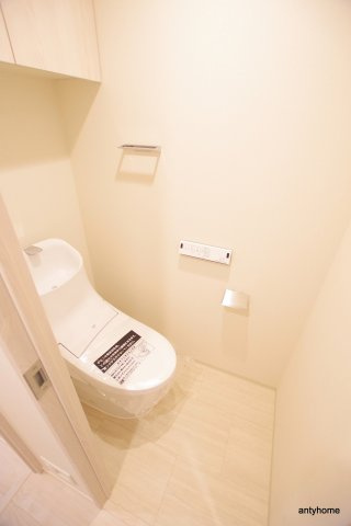 オーパスレジデンス心斎橋サウス　仲介手数料無料のトイレ