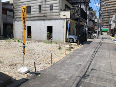 【前面道路含む現地写真】 | ケーズグランデ野江　B号地 | 別角度から見た前道含む現地土地写真になります。