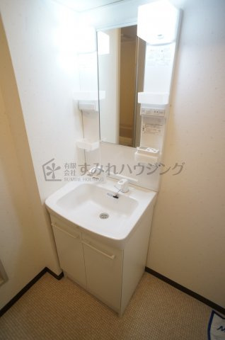 レジデンス松井の独立洗面台