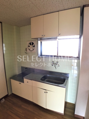 【キッチン】 | 栄サンハイツ | キッチンでお料理をお楽しみください