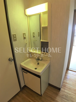 【独立洗面台】 | 栄サンハイツ | 使いやすい独立洗面台です