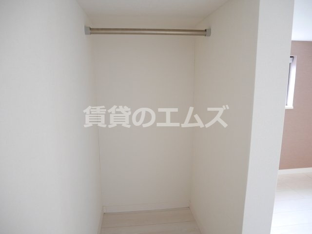 【居間・リビング】 | ハーモニーテラス諸岡Ⅵ | ハーモニーテラス諸岡Ⅵのロフト