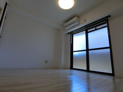 【居間・リビング】 | エムロード福島