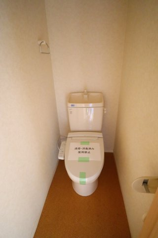 アンソレイエKのトイレ