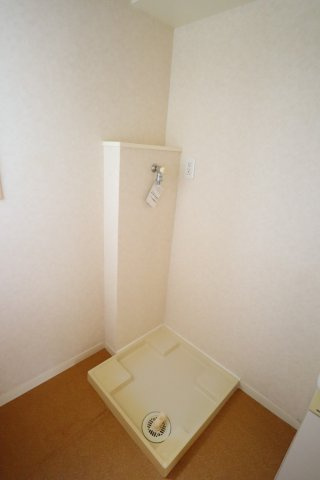 アンソレイエKのその他|室内洗濯機置場