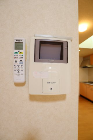 アンソレイエKのセキュリティ|モニター付インターホン