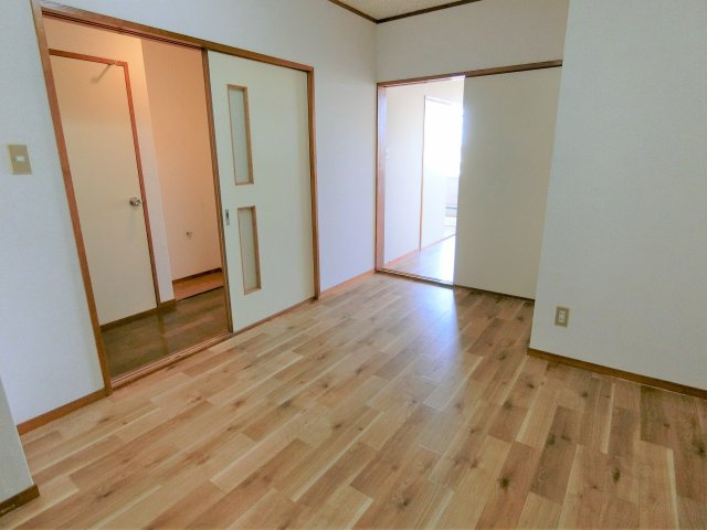 ハイツ横芝の居間・リビング