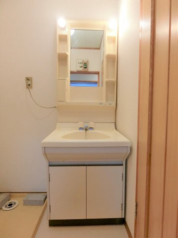 ハイツ横芝の洗面所