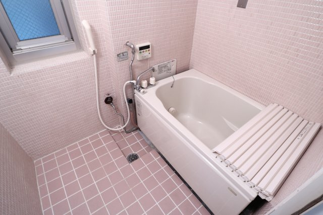 歌敷山ダイヤハイツの浴室